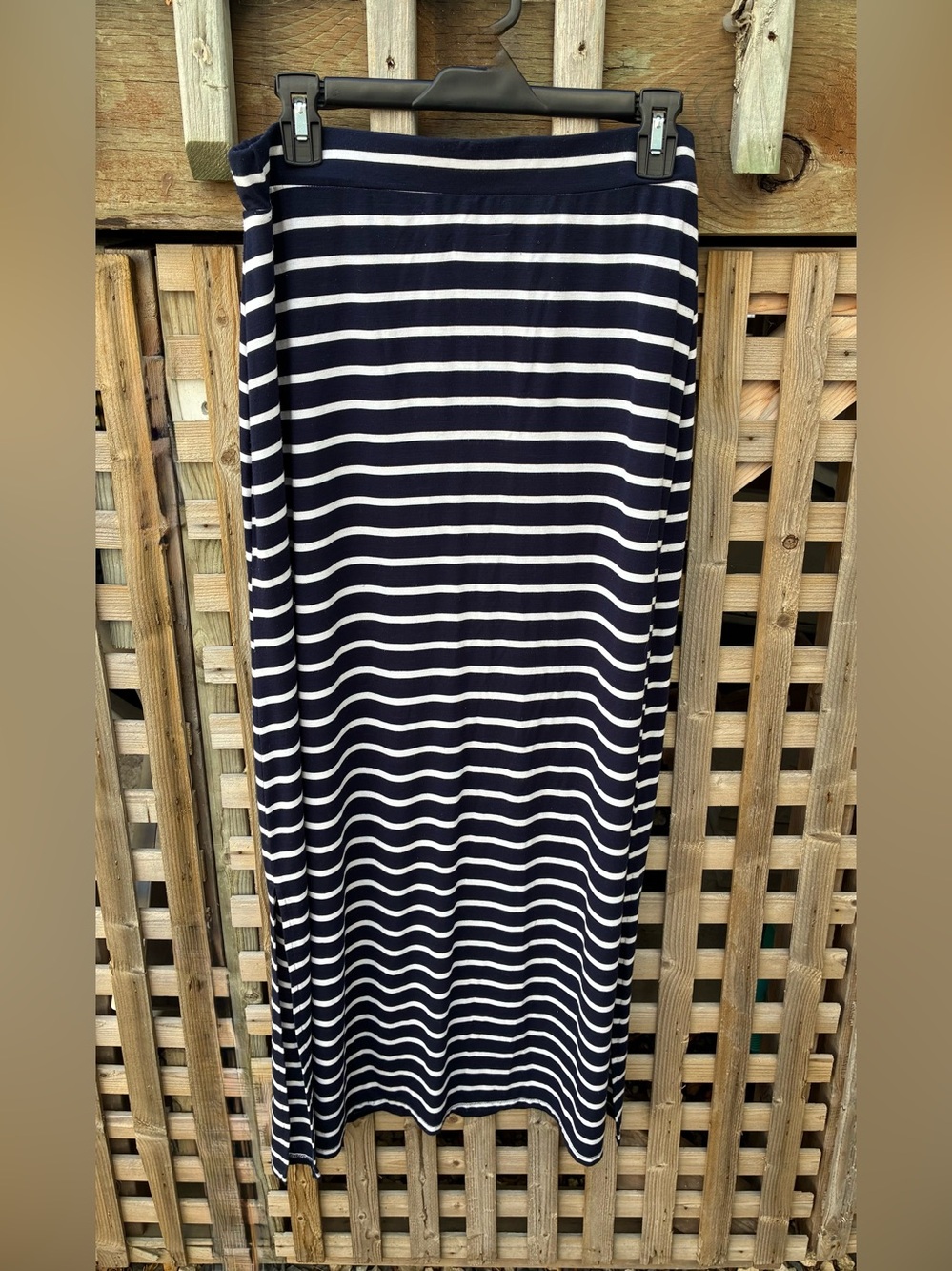 Reitmans Navy and White Horizontal Stripe Maxi Skirt